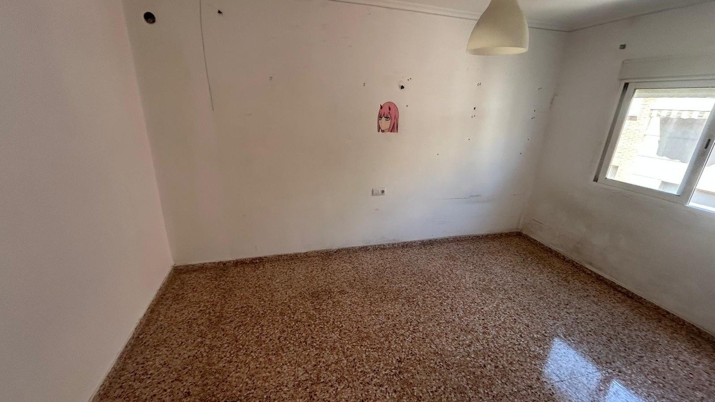 Flat on Calle Sant Carles – Torrent – Valencia — image 11